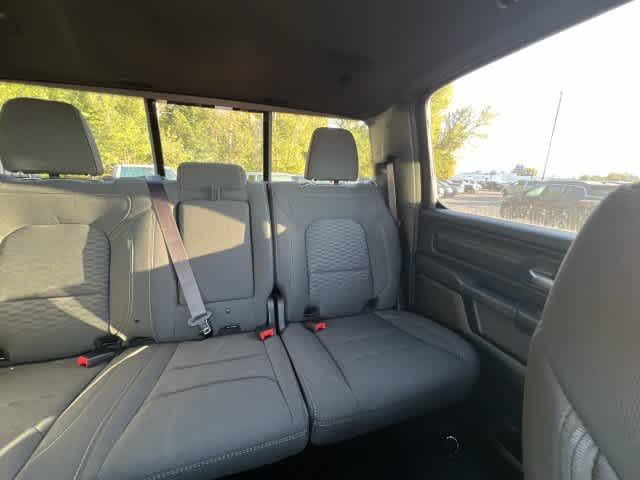 2026 RAM Ram 1500 RAM 1500 WARLOCK CREW CAB 4X4 5'7' BOX