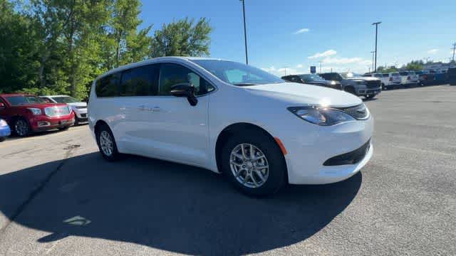 2027 Chrysler Pacifica PACIFICA LX