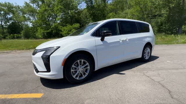 2027 Chrysler Pacifica PACIFICA SELECT AWD