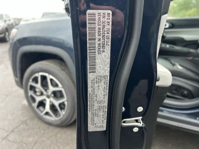 2026 Jeep Compass COMPASS LIMITED 4X4