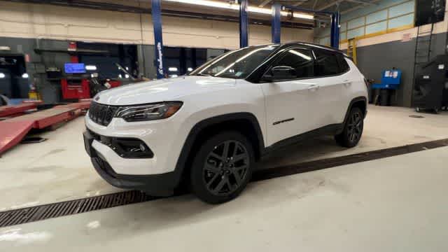 2026 Jeep Compass COMPASS LIMITED ALTITUDE 4X4