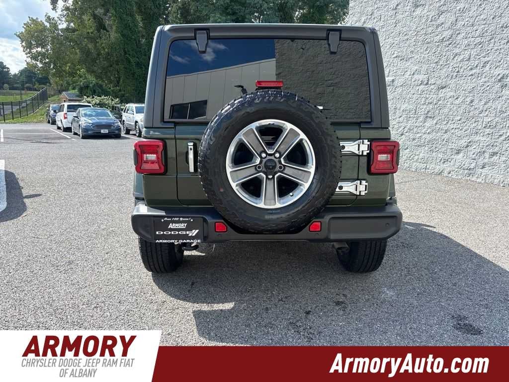 2021 Jeep Wrangler Unlimited Sahara