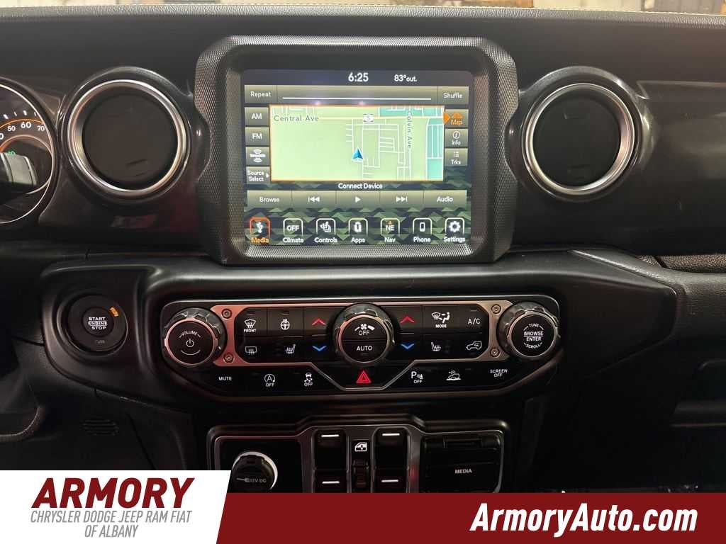 2021 Jeep Wrangler Unlimited Sahara Altitude