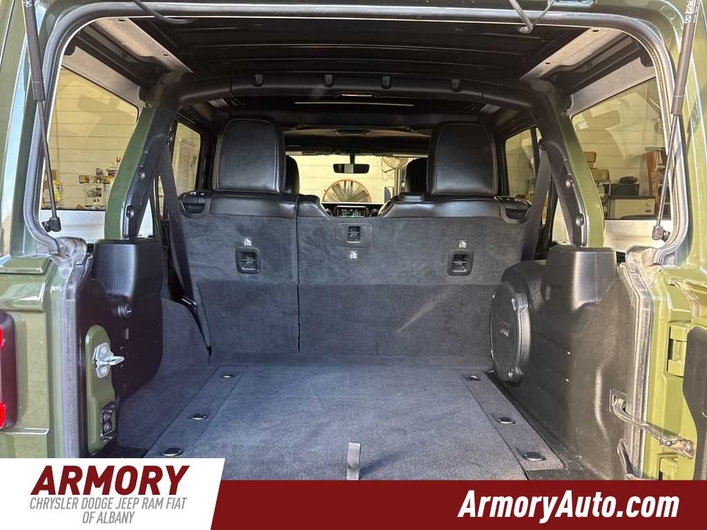 2021 Jeep Wrangler Unlimited Sahara Altitude