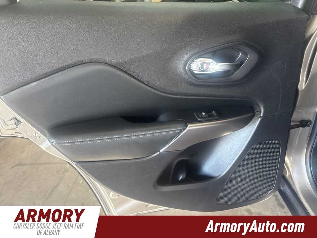 2021 Jeep Cherokee Latitude Plus