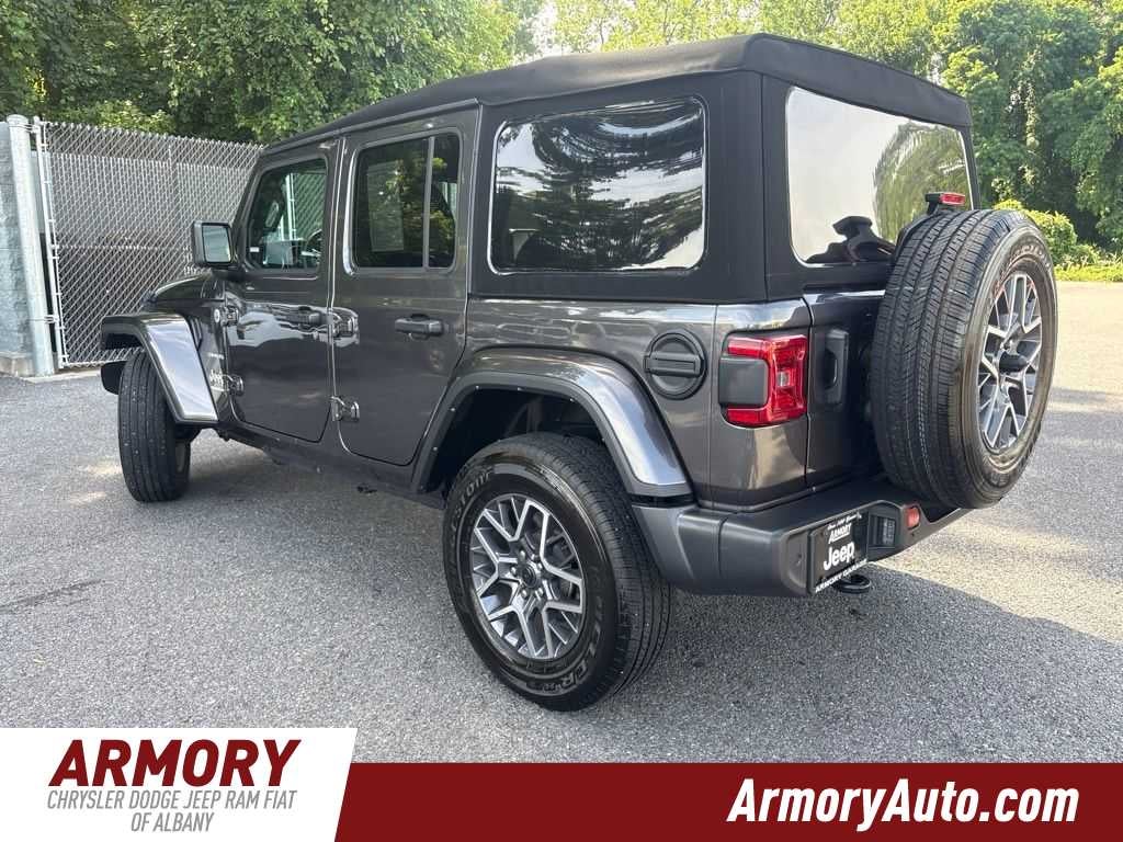 2024 Jeep Wrangler Sahara
