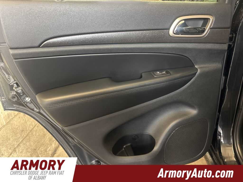 2016 Jeep Grand Cherokee Laredo