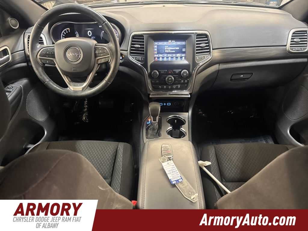 2020 Jeep Grand Cherokee Laredo E