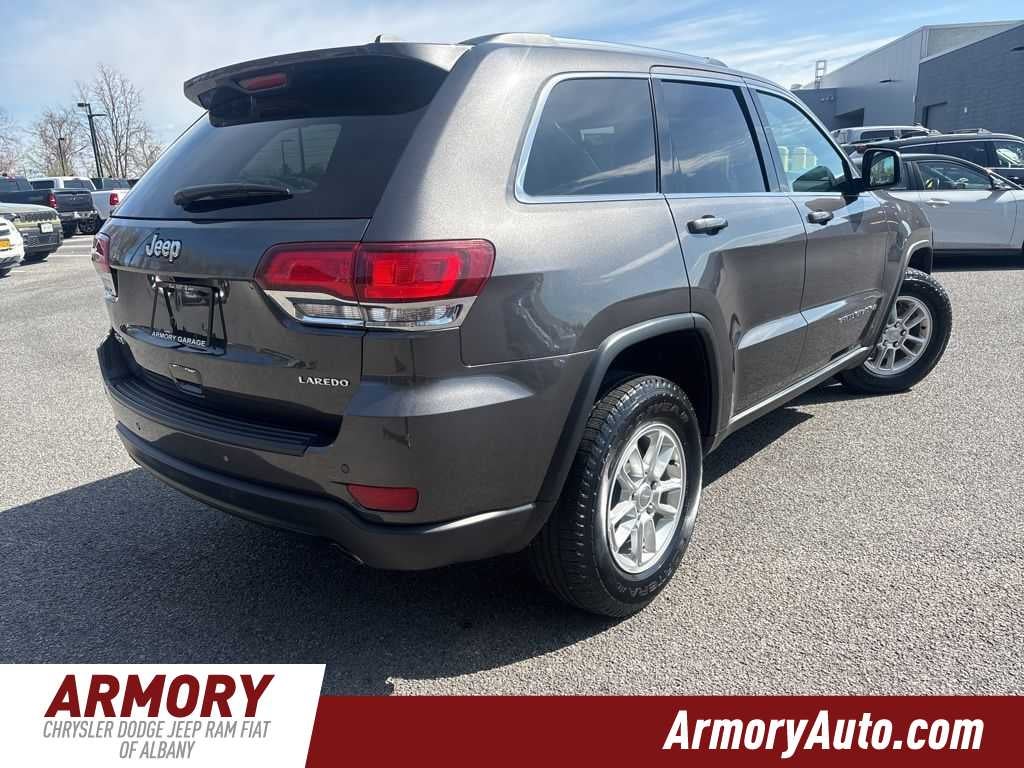 2020 Jeep Grand Cherokee Laredo E