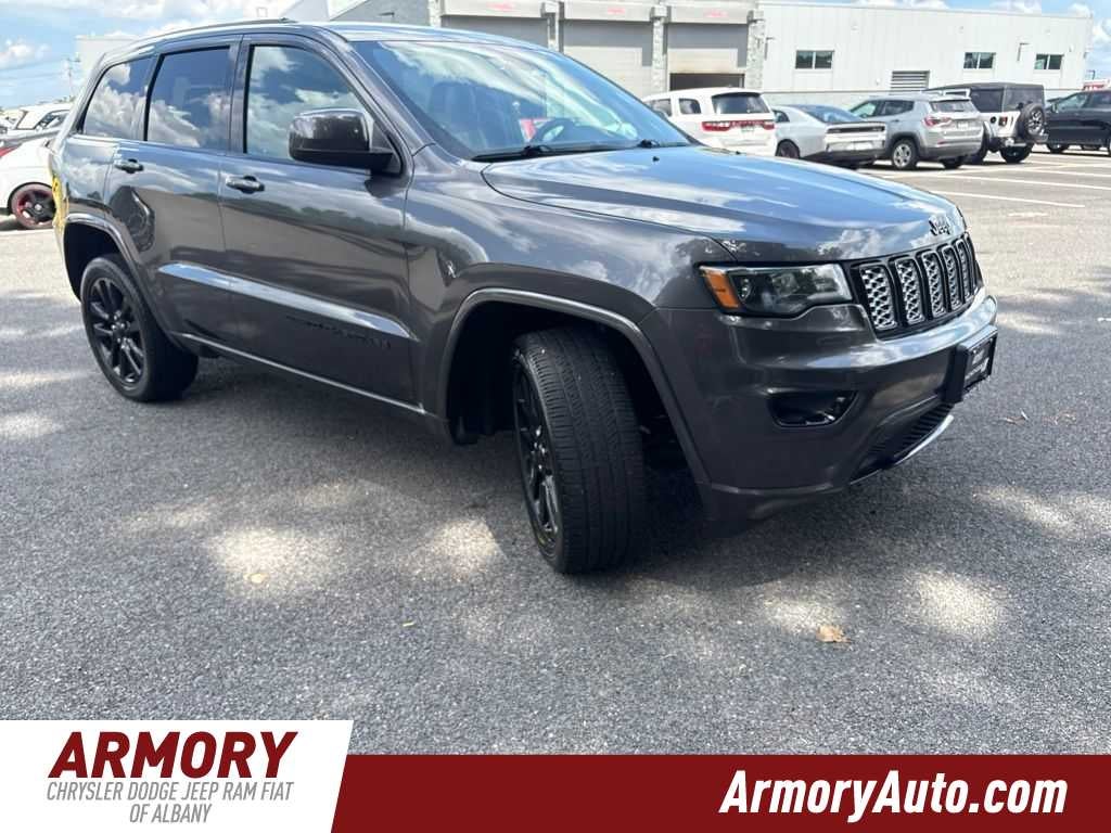 2018 Jeep Grand Cherokee Altitude