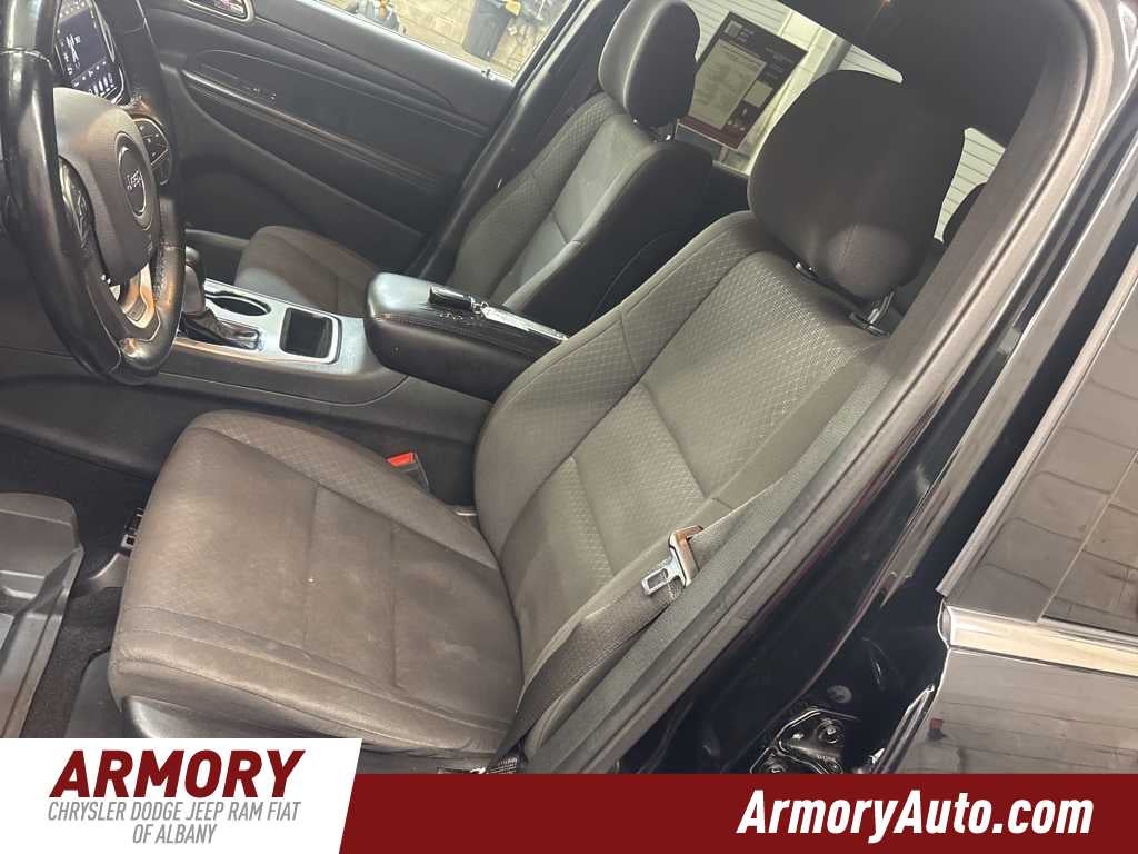 2020 Jeep Grand Cherokee Laredo E