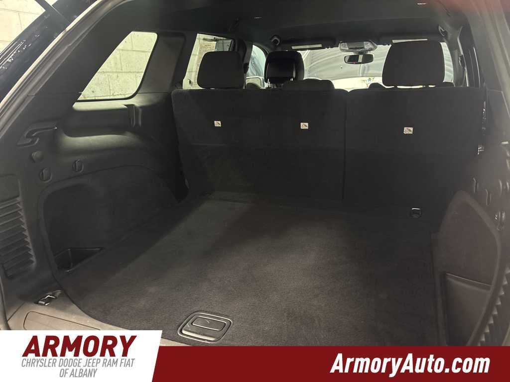 2020 Jeep Grand Cherokee Laredo E