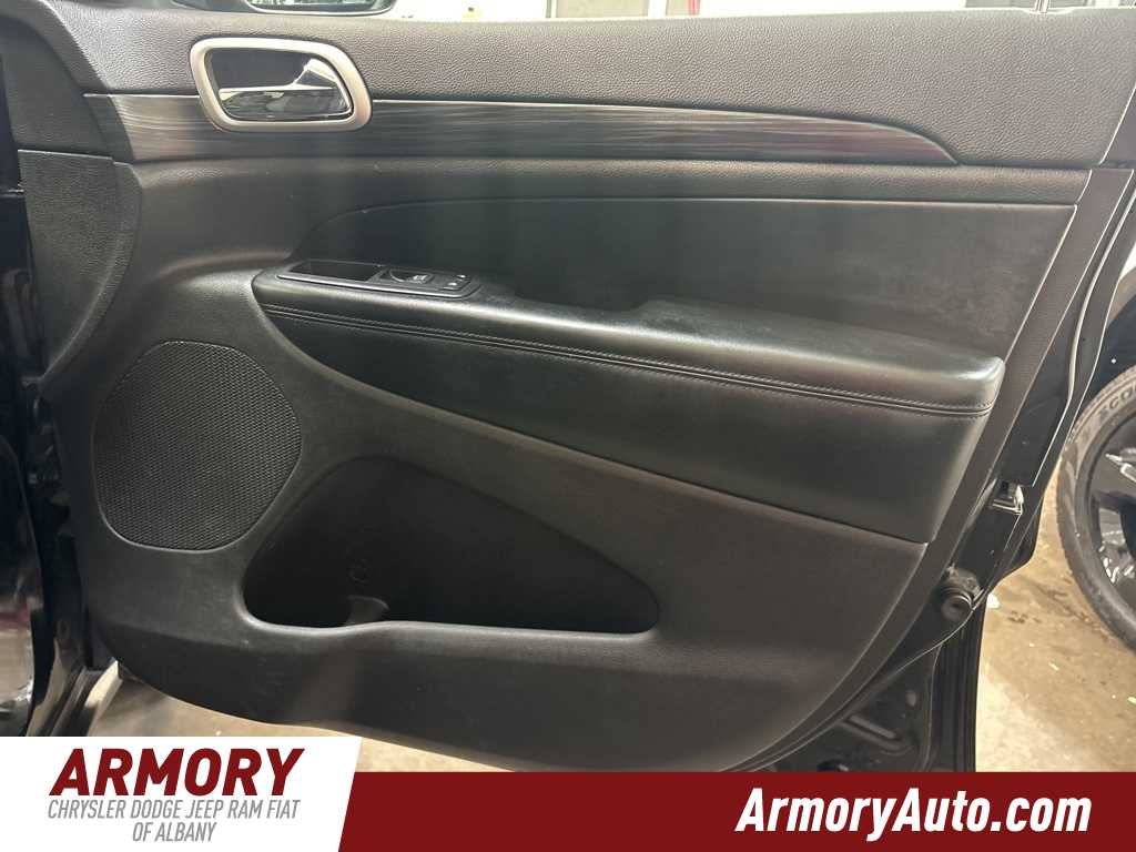 2020 Jeep Grand Cherokee Laredo E