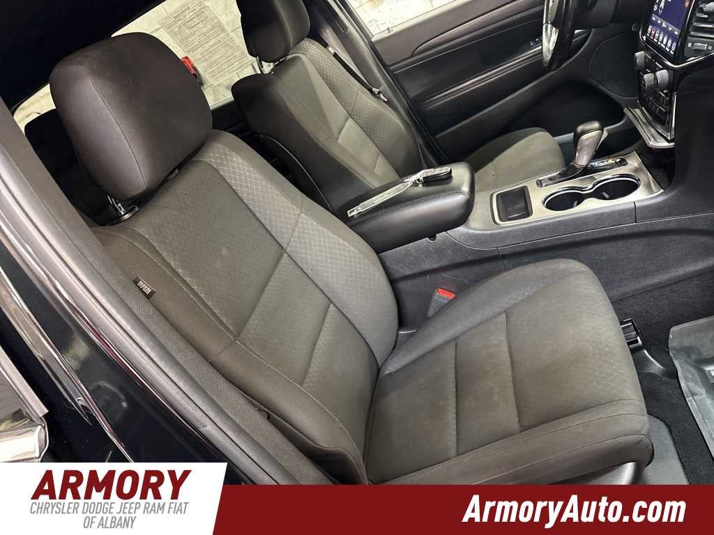 2020 Jeep Grand Cherokee Laredo E