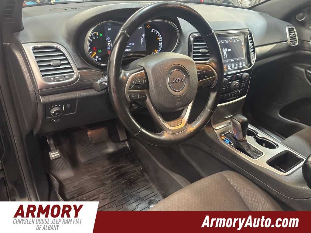 2020 Jeep Grand Cherokee Laredo E