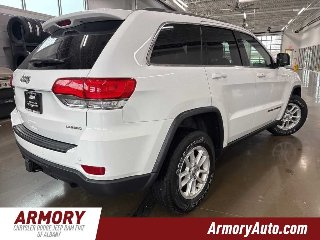 2018 Jeep Grand Cherokee Laredo E