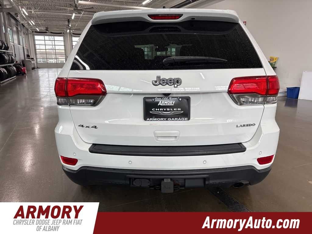 2018 Jeep Grand Cherokee Laredo E