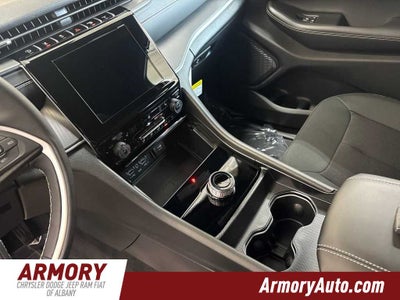 2026 Jeep Grand Cherokee Laredo X