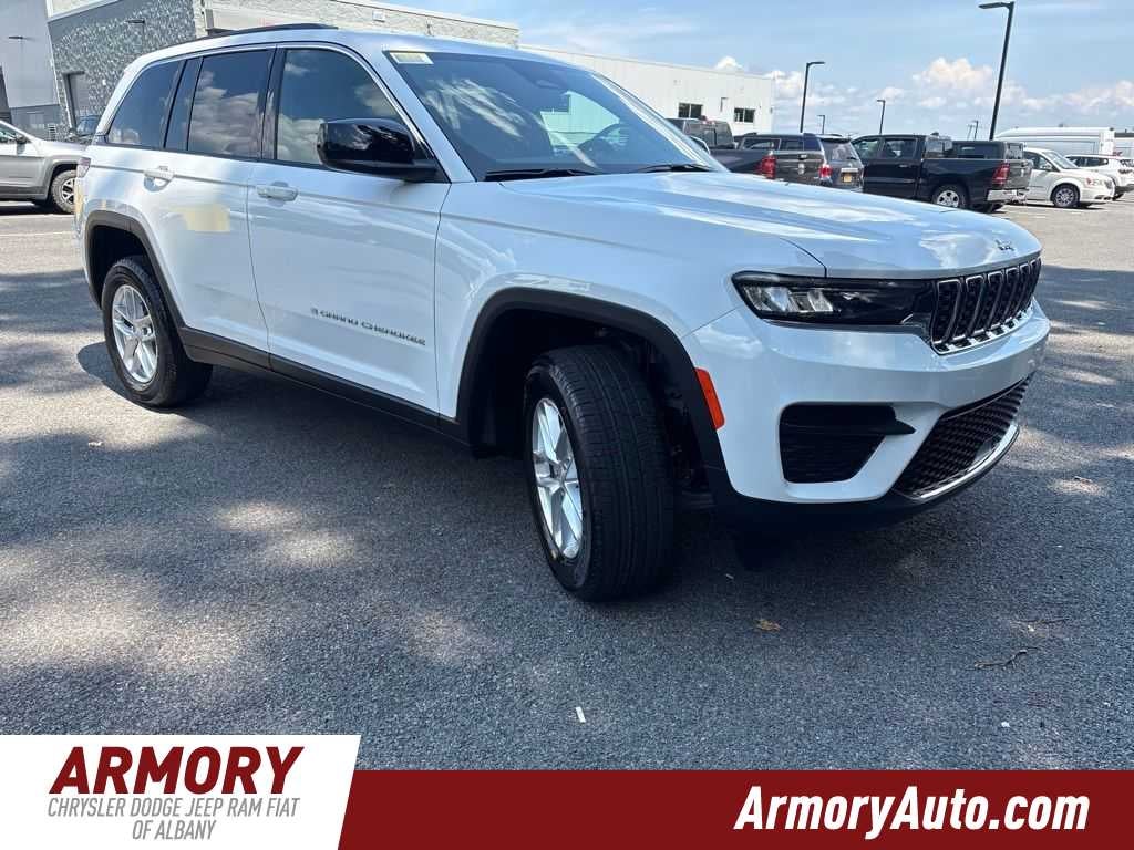 2026 Jeep Grand Cherokee Laredo X