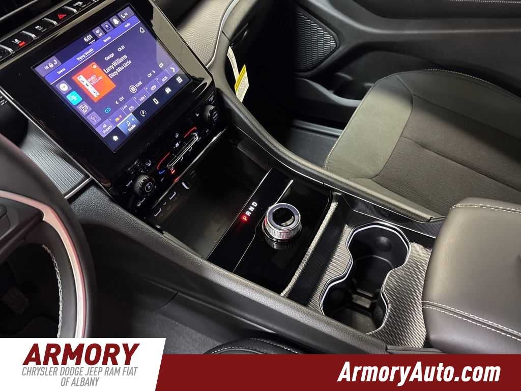 2026 Jeep Grand Cherokee Laredo X