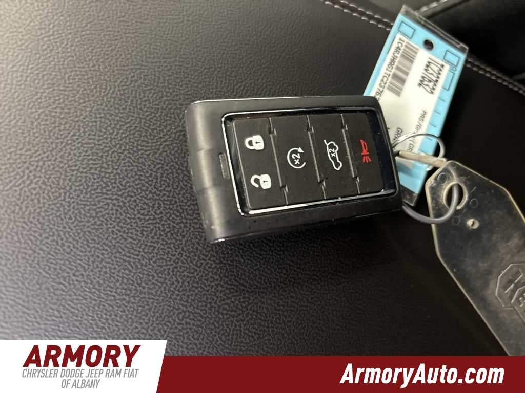 2026 Jeep Grand Cherokee Laredo X