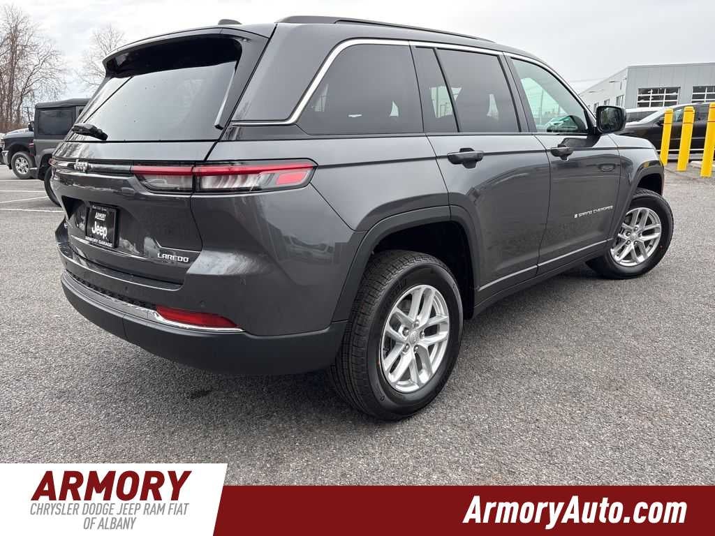 2026 Jeep Grand Cherokee Laredo X