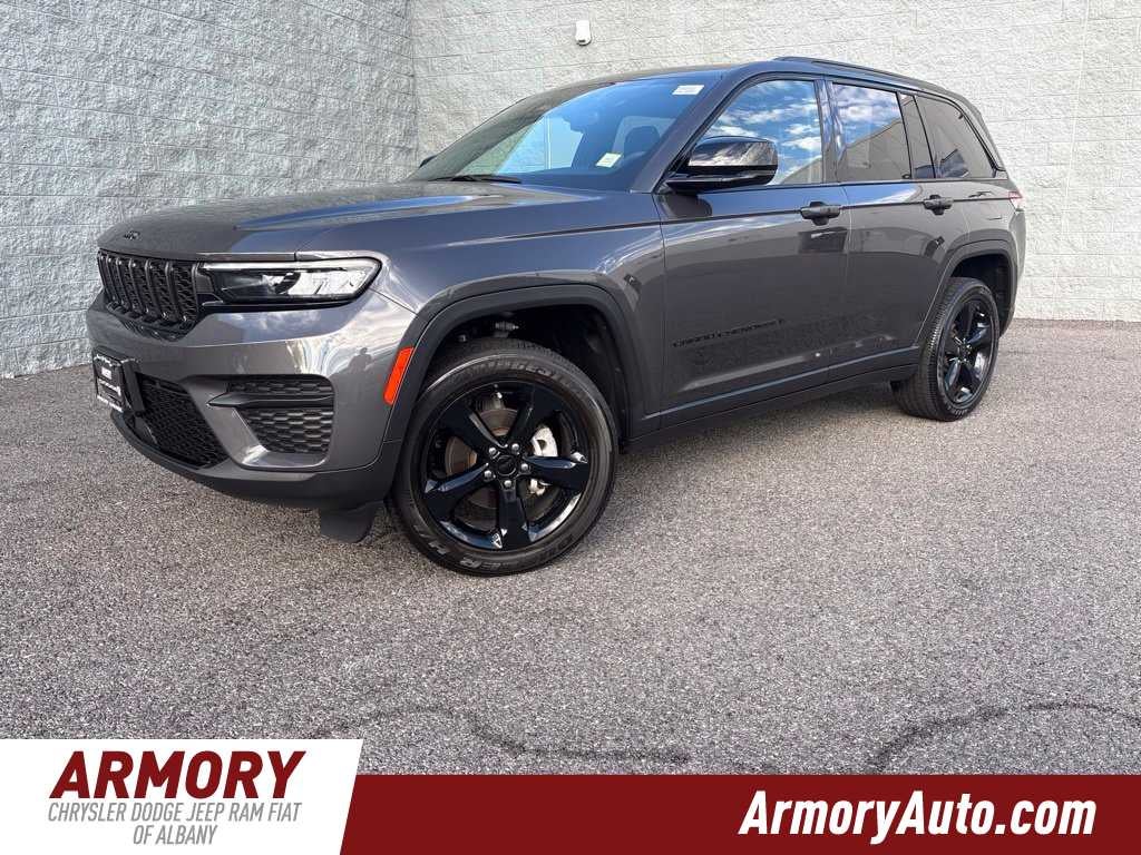 2023 Jeep Grand Cherokee Altitude