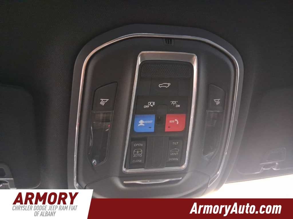 2025 Jeep Grand Cherokee Altitude X