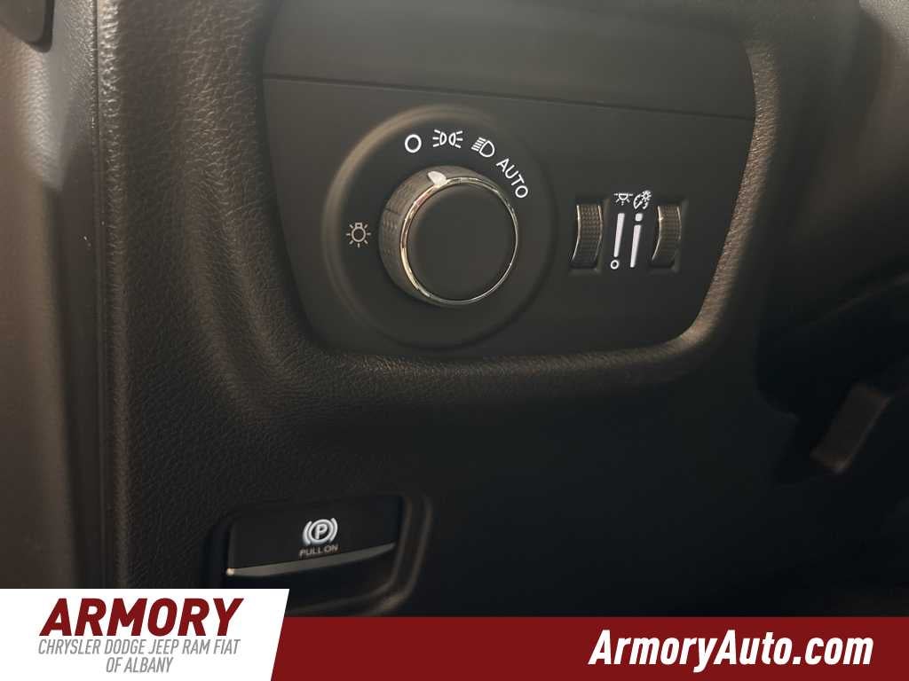 2026 Jeep Grand Cherokee Laredo X