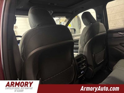 2025 Jeep Grand Cherokee Laredo X