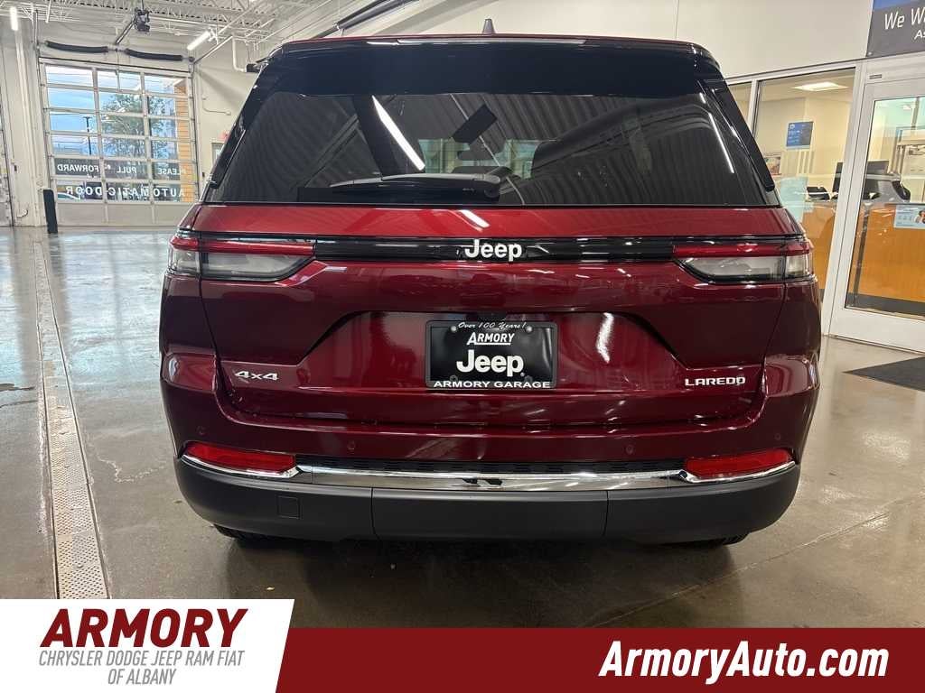 2025 Jeep Grand Cherokee Laredo X