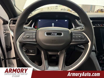 2026 Jeep Grand Cherokee Laredo