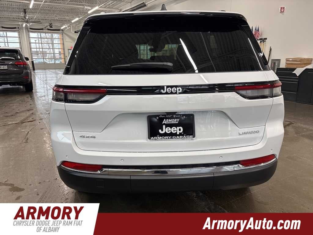 2026 Jeep Grand Cherokee Laredo