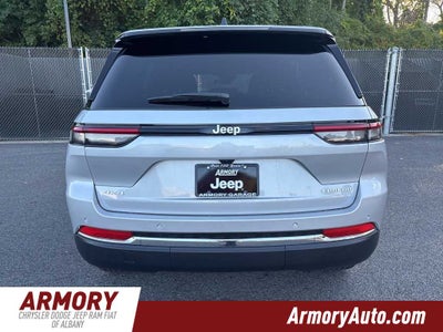 2025 Jeep Grand Cherokee Laredo X