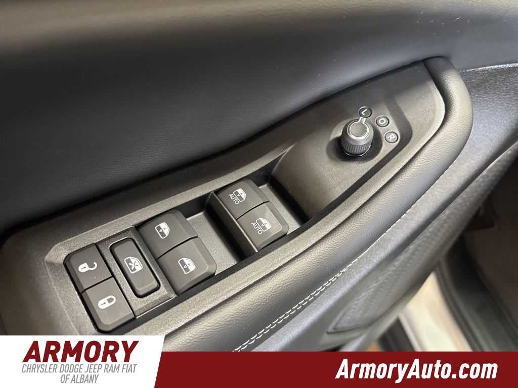 2026 Jeep Grand Cherokee Laredo X