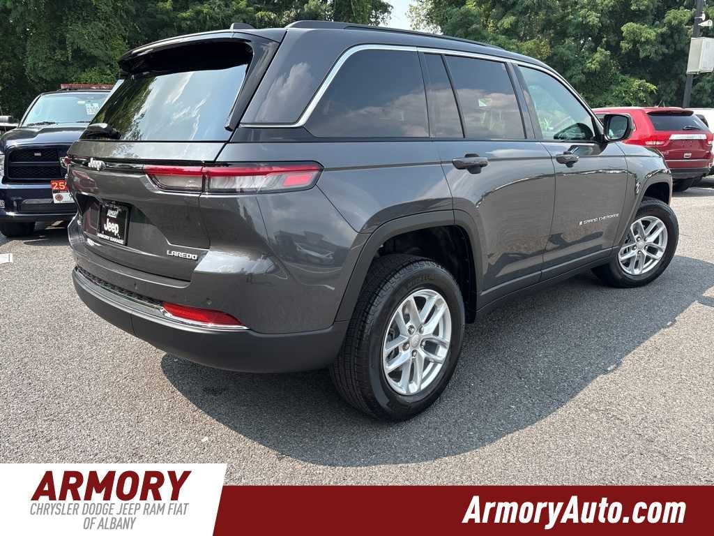 2025 Jeep Grand Cherokee Laredo X