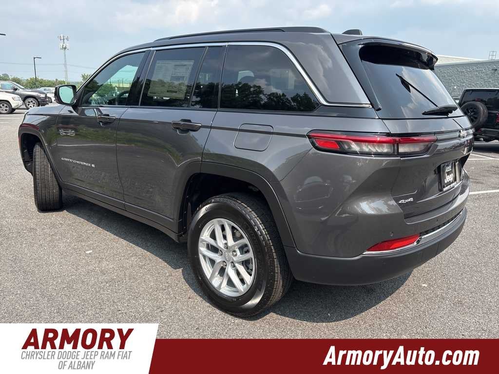 2025 Jeep Grand Cherokee Laredo X