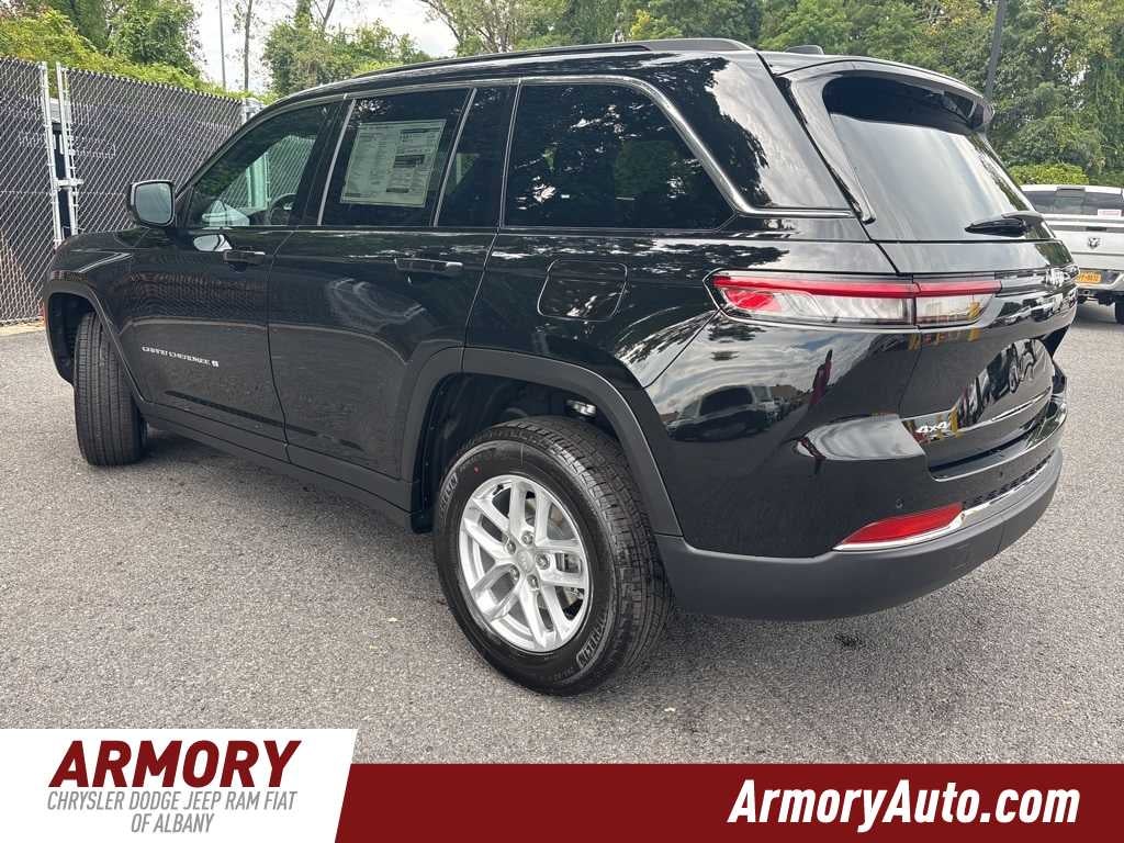 2025 Jeep Grand Cherokee Laredo X