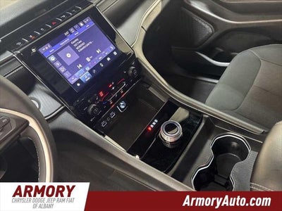 2025 Jeep Grand Cherokee Laredo X