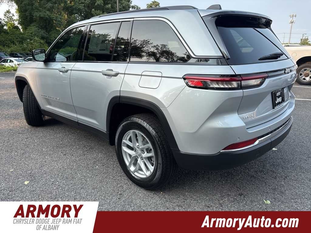 2025 Jeep Grand Cherokee Laredo X