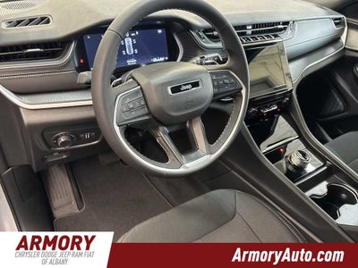 2025 Jeep Grand Cherokee Laredo X