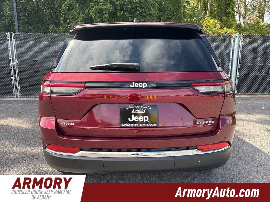 2025 Jeep Grand Cherokee Laredo X