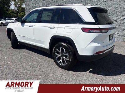 2027 Jeep Grand Cherokee Laredo X
