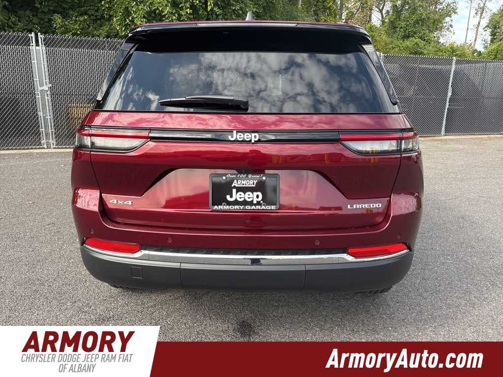 2025 Jeep Grand Cherokee Laredo X