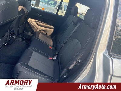 2025 Jeep Grand Cherokee Laredo X