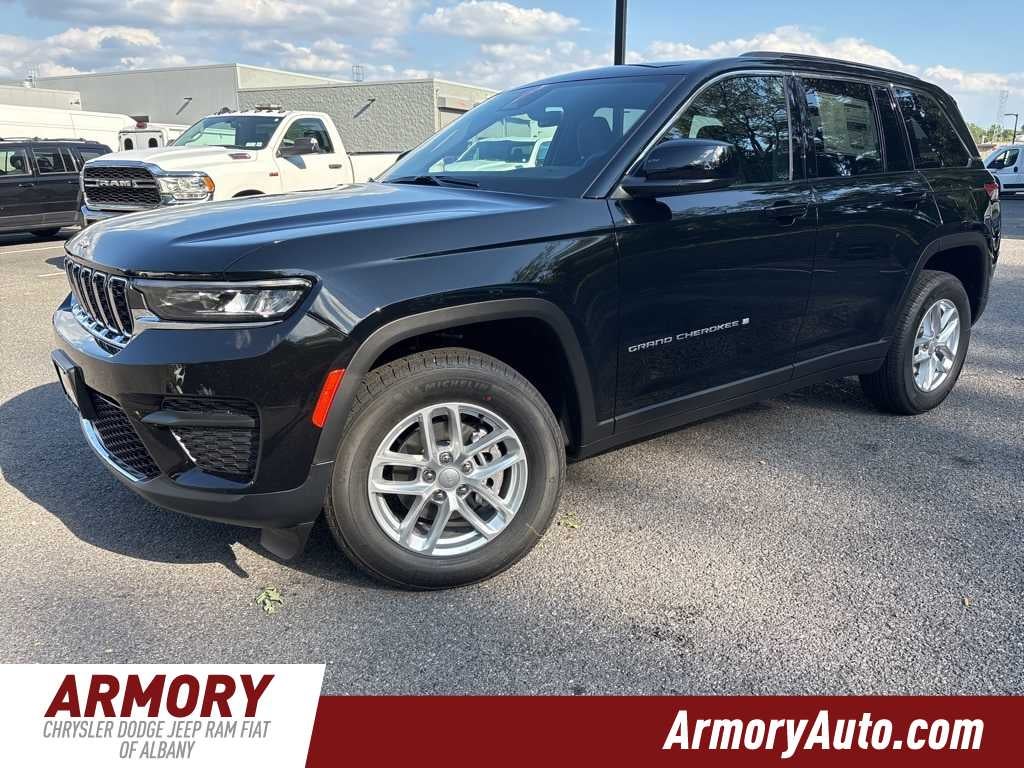 2025 Jeep Grand Cherokee Laredo X