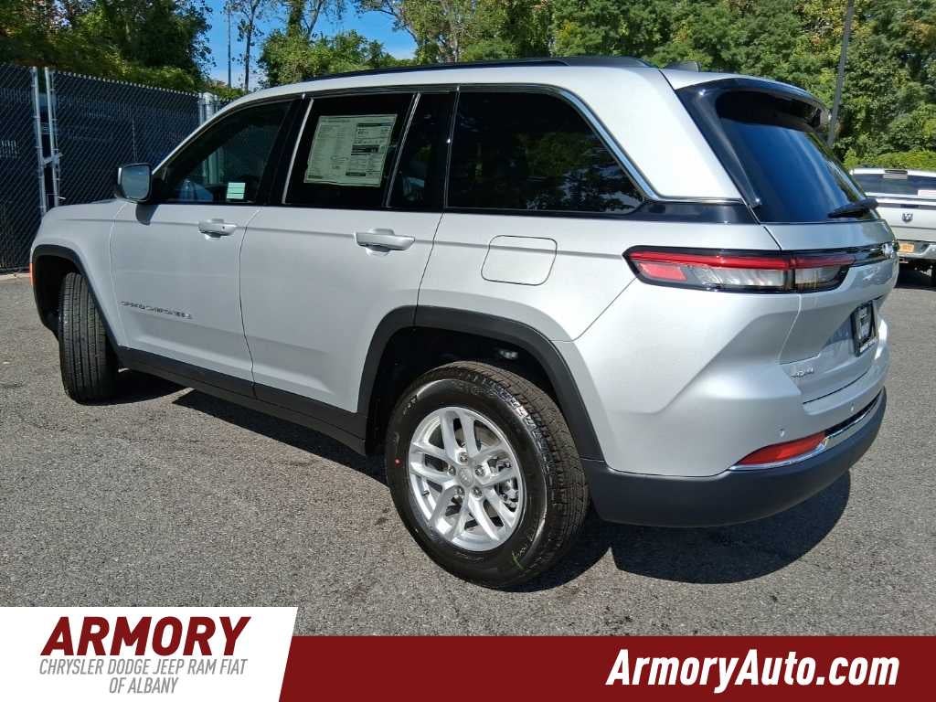 2025 Jeep Grand Cherokee Laredo X