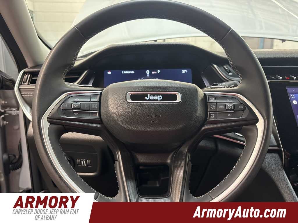 2023 Jeep Grand Cherokee Laredo