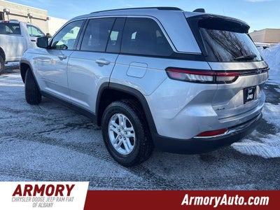 2023 Jeep Grand Cherokee Laredo