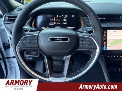 2027 Jeep Grand Cherokee Laredo Altitude